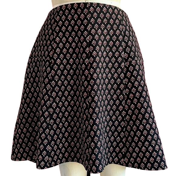 Womens Skirt Size 8 Black Red Flare HighWaist Twee Professional Coquette Office - Picture 1 of 7